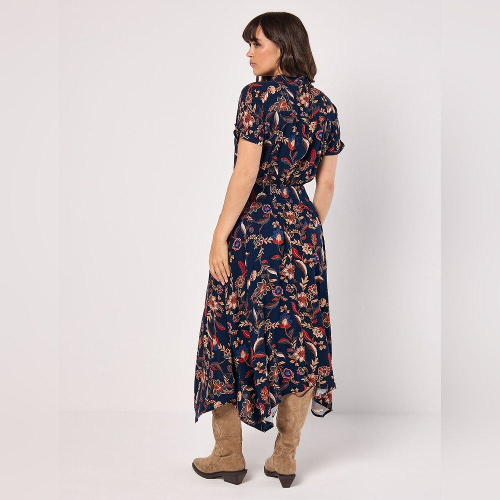 Handkercheif Hem Shirtdress - Picture 3 of 4